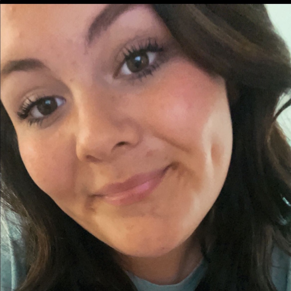 Meet your Posher, Jacie